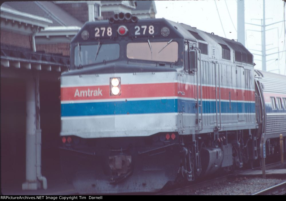 AMTK 278 on train 169